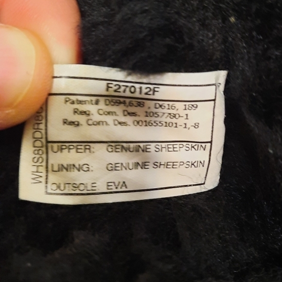 UGG Bailey Button Triplet Boots 1873 Black Size 5 - Picture 7 of 7